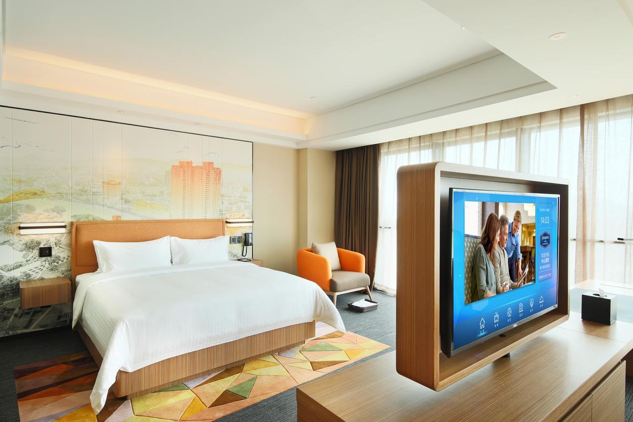 Hampton By Hilton Zhongshan Nanlang Exterior foto